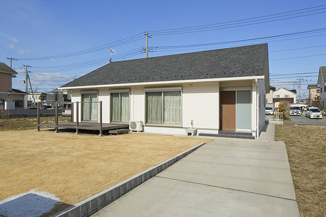 リビング中心の風通しの良い平屋【埼玉県比企郡滑川町】